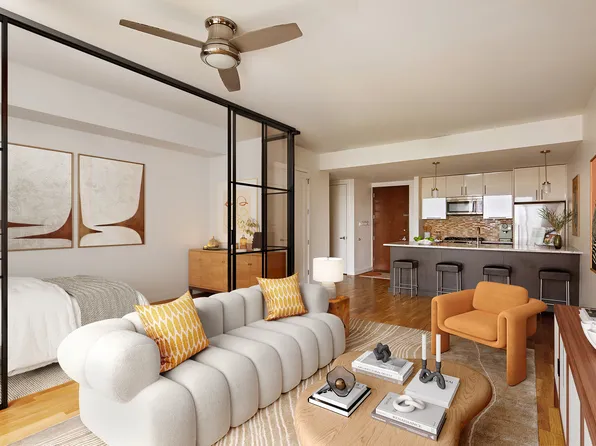 500 4th Avenue image 3 of 12