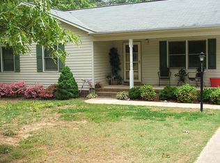 111 Link Dr, Iron Station, NC 28080
