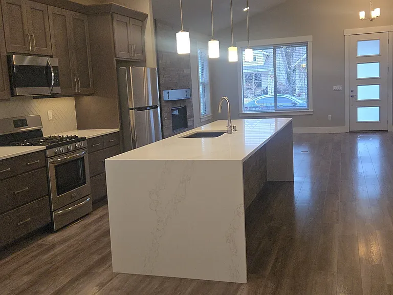 8042 N Hibiscus Ln — Photo 8