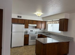 11708 Candelaria Rd NE #A, Albuquerque, NM 87112