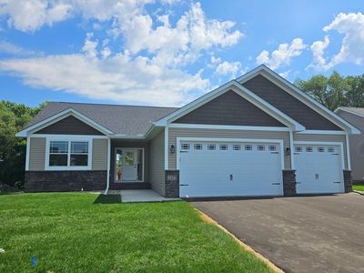 1371 Southfork Dr SE, Hutchinson, MN, 55350