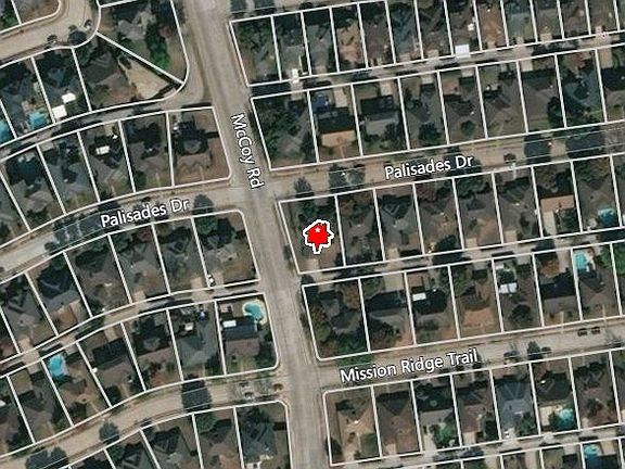 2nd image of 1600 Palisades Dr