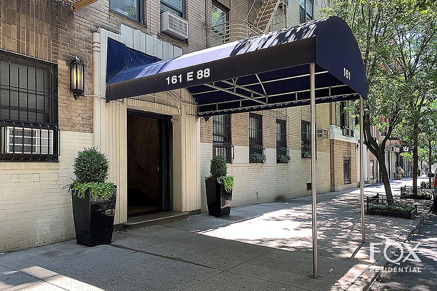 1st image of 161 E 88th St #B1