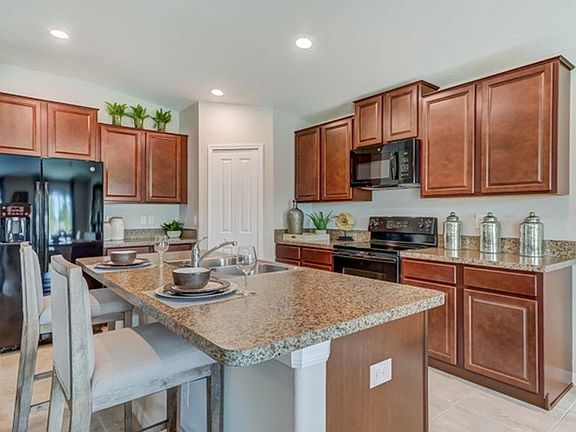 3rd image of 7124 Samuel Ivy Dr