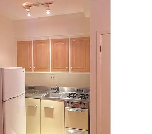 EVERYTHING AT YOUR FINGER TIPS !