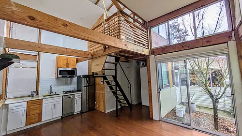 460 Mariposa St Photo 1