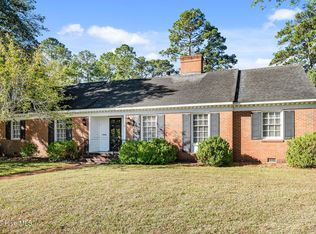 1408 Sutton Dr, Kinston, NC 28501