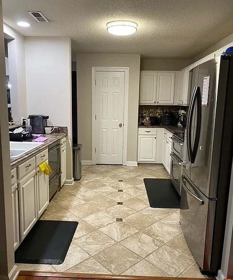 2101 Milan Ct — Photo 8