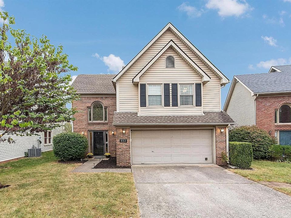 1st image of 653 Twin Pines Way