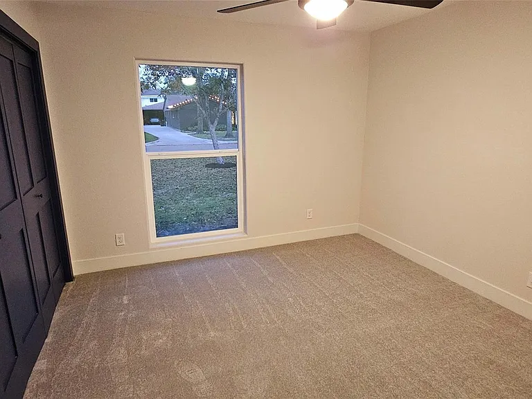 18630 Prince William Ln — Photo 17