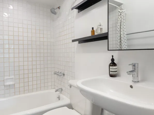 157 Kane Street image 21 of 22