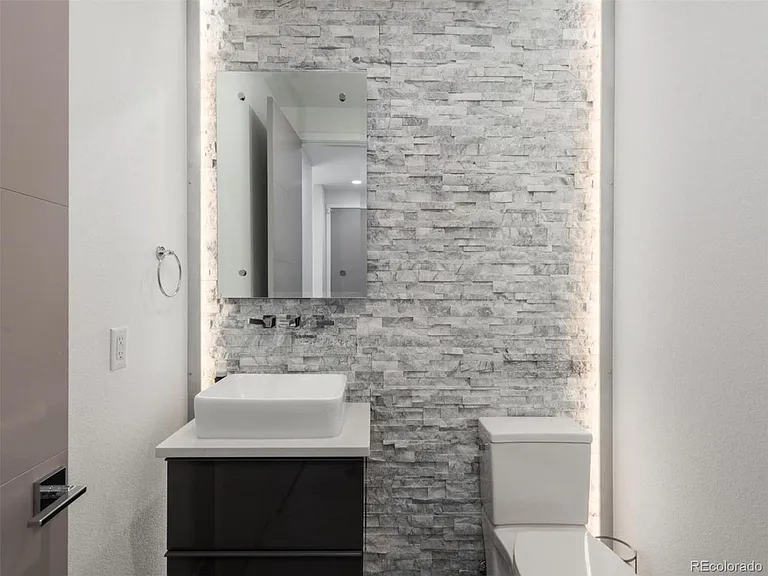 3155 W 26th Ave — Photo 21