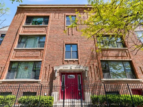 2705 N Campbell Ave #3S, Chicago, IL 60647