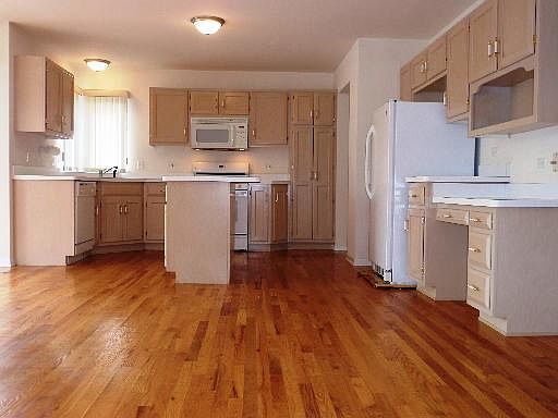 4th image of 13247 Flagg Dr