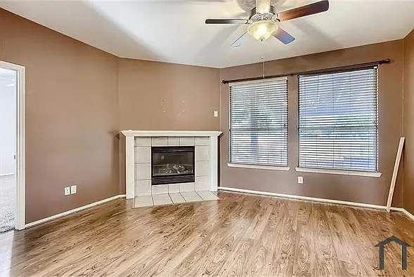 8502 Seafield Ln — Photo 6