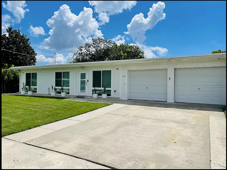 4279 Conway Blvd — Photo 11
