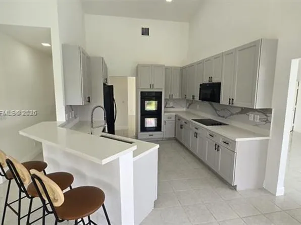 10320 Guatemala St #10320, Hollywood, FL 33026