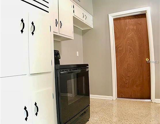 4th image of 1451 Brazilian Ln