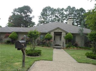 1912 Massard Rd, Fort Smith, AR 72903