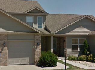 3804 Balmoral Dr, Champaign, IL 61822