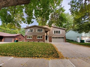 3002 9th Ave NW, Rochester, MN 55901