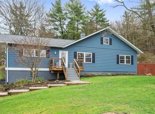 102 Hillvue Lane, Pittsburgh, PA 15237