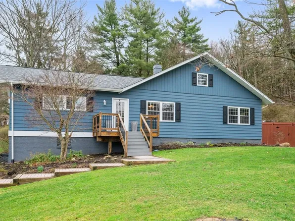 102 Hillvue Lane, Pittsburgh, PA 15237