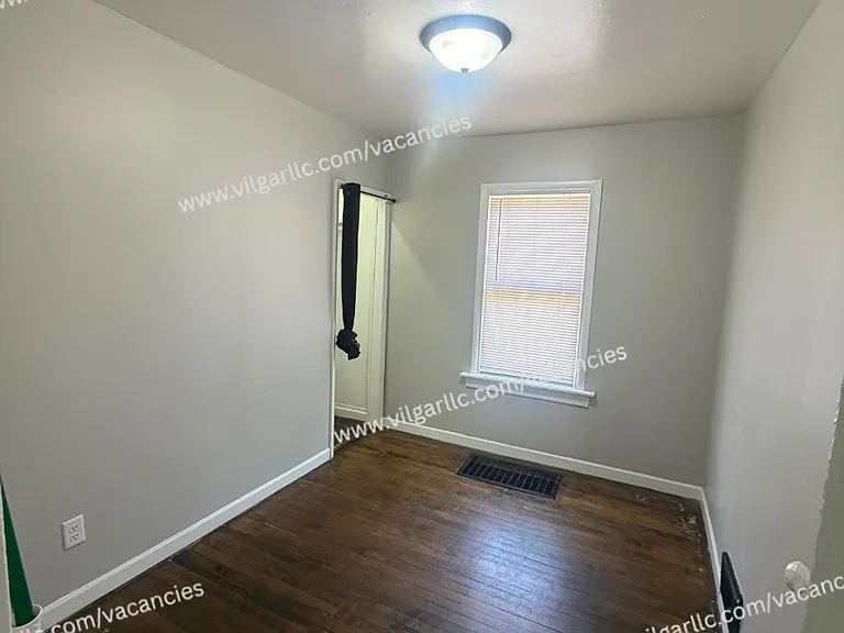 4639 Connecticut St — Photo 21