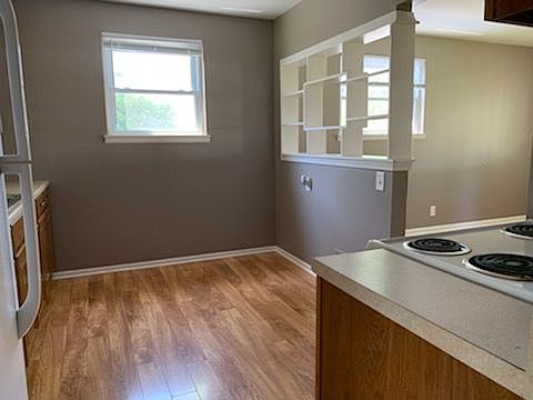 3rd image of 3562 Frankman Ave