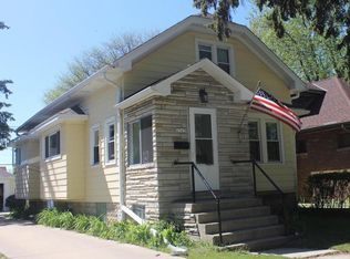 2945 N 74th St, Milwaukee, WI 53210