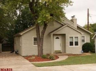 10423 Conway Rd, Saint Louis, MO 63131