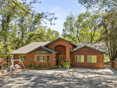 15583 Auburn Rd, Grass Valley, CA, 95949