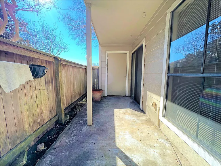 2120 Wilcrest Dr #121 — Photo 29