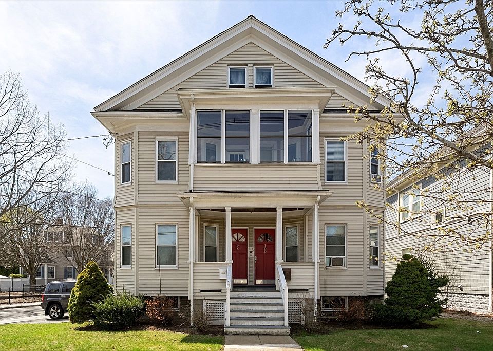 1st image of 98-98 W Wyoming Ave #100