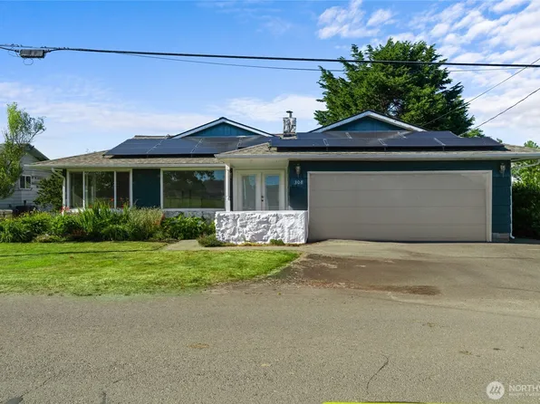 308 NE 2nd Street, Long Beach, WA 98631