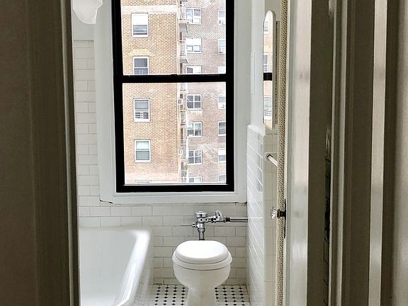 4th image of 51 Avenue A #11G