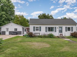 209 S Park St, Ashley, MI 48806