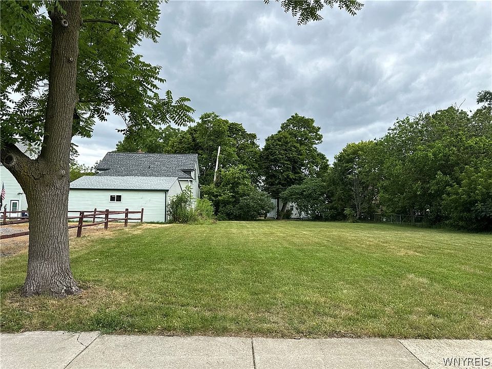 1st image of 218 Northampton St #68