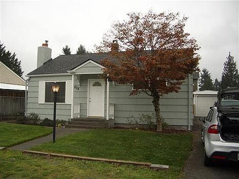 1st image of 802 Violet Meadow St S