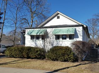 608 Elm St, Park Ridge, IL 60068