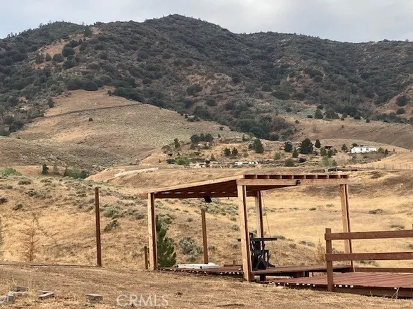 1 Ottawa Dr #137, Tehachapi, CA 93561