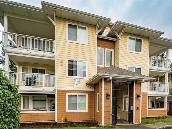 503 225th Pl NE #F205, Sammamish, WA 98074