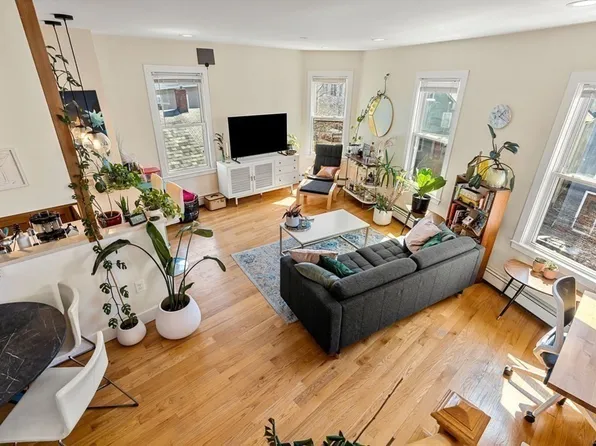 101 Hampshire St #5, Cambridge, MA 02139