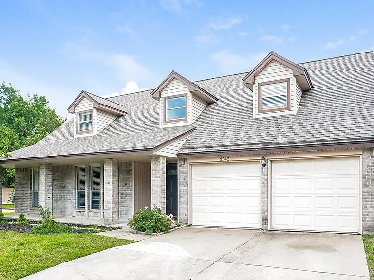 3542 Lindenfield Dr — Photo 4