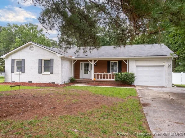 6373 Lake Trail Dr, Fayetteville, NC 28304