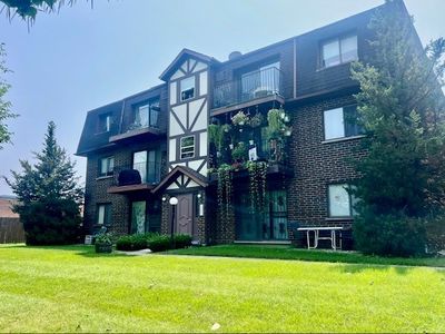 1010 Judson St APT 2B, Bensenville, IL, 60106
