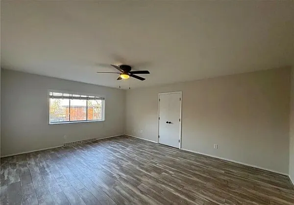 540 Heather Dr #7 — Photo 10