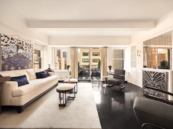 40 East 61st Street 10B image 2 of 18
