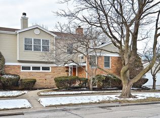 8701 Hamlin Ave, Skokie, IL 60076