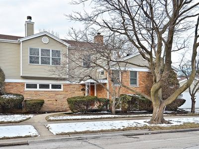 8701 Hamlin Ave, Skokie, IL, 60076
